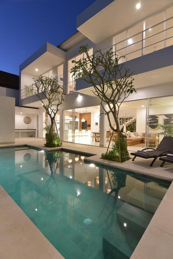 Villa Cruz Close To Finns Beach Club Canggu Εξωτερικό φωτογραφία